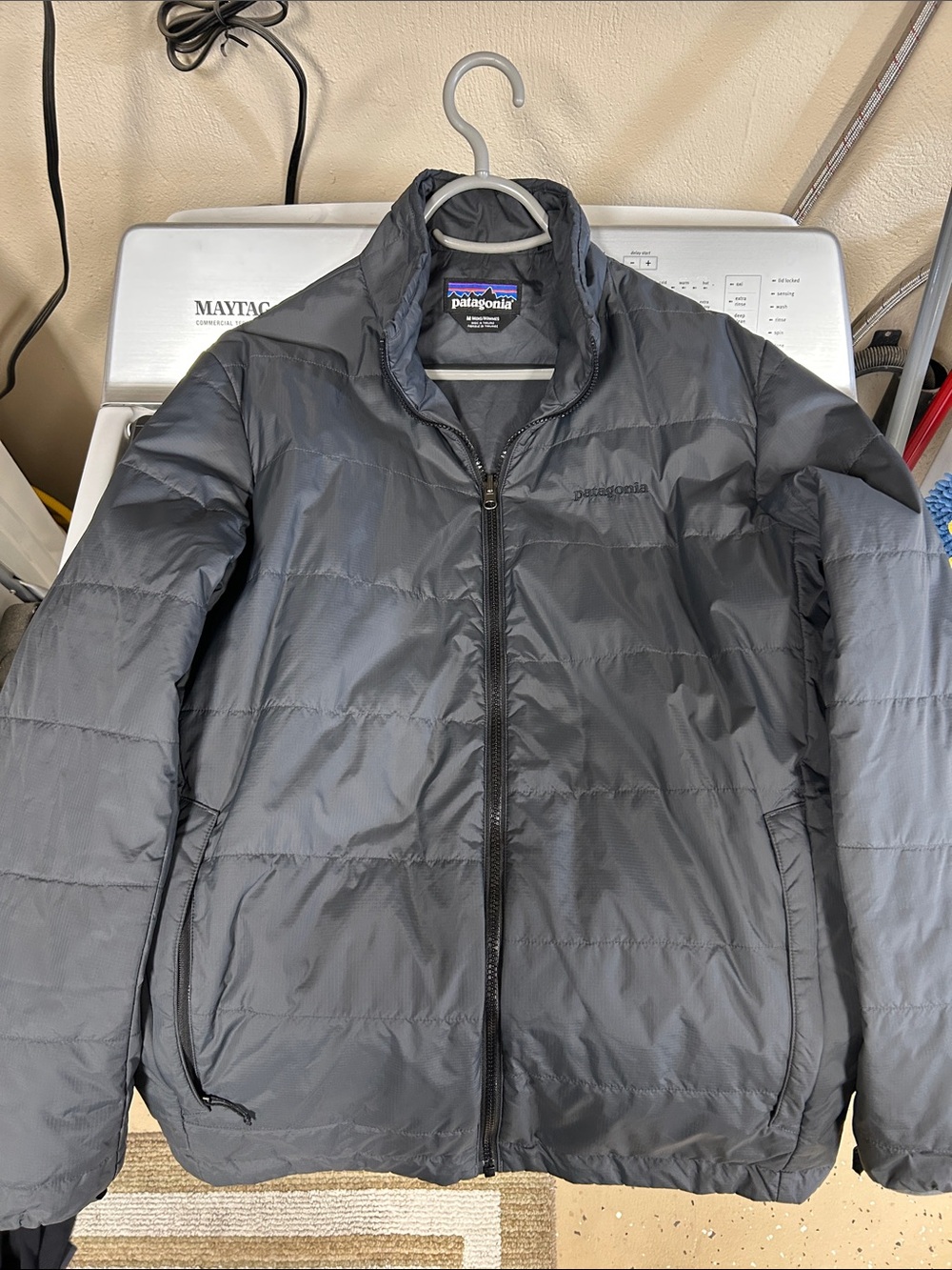 Patagonia Men’s Puffer Jacket in Charcoal